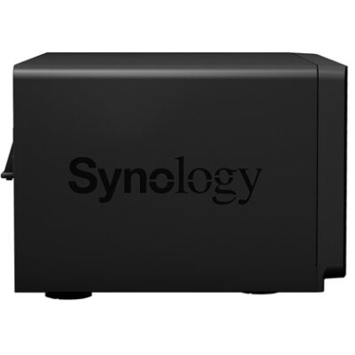 Synology NAS D1821+ 8BAY/AMD Ryzen V1500B 4-core 2.2GHz/4GB RAM