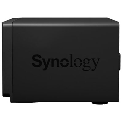 Synology NAS D1821+ 8BAY/AMD Ryzen V1500B 4-core 2.2GHz/4GB RAM